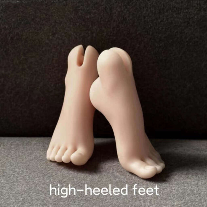 High heeled feet for Mdoll School G01 BJD doll, designed for stylish footwear and elegant poses